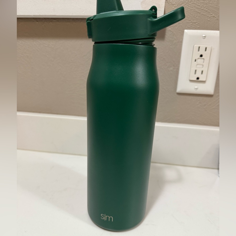 Green SM Water Bottle